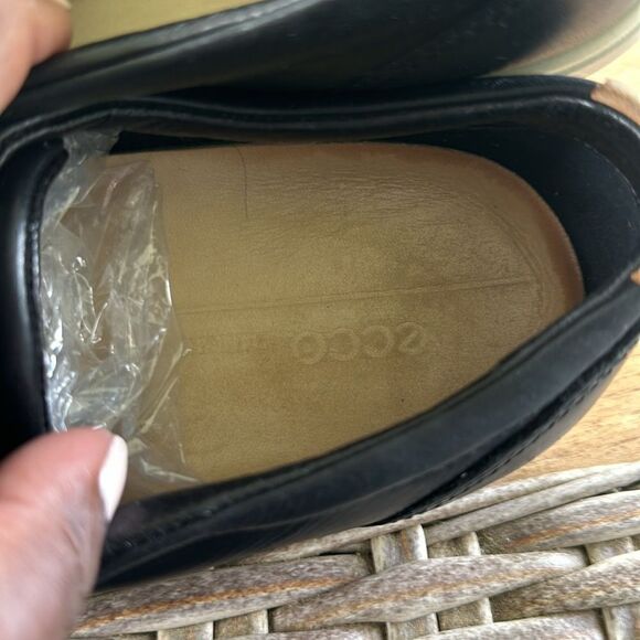 Ecco Men’s Spikeless Black Golf Shoes 43=9-9.5 - Picture 5 of 8